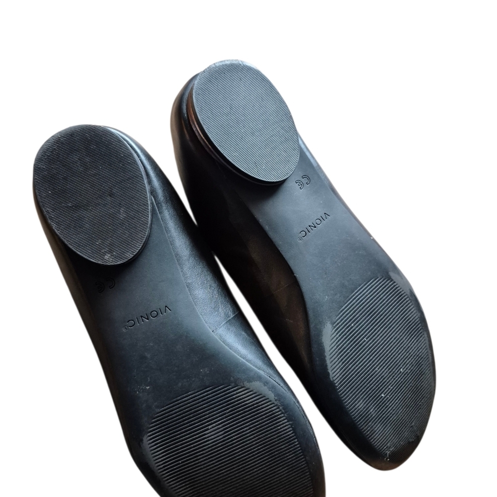 Vionic Black Women's Shoes 10 - Picture 3 of 7